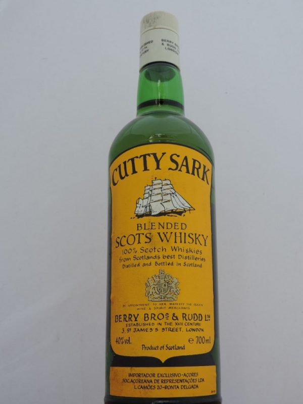 cutty sark old bottle