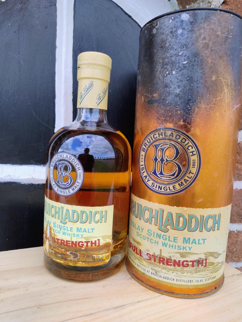 Bruichladdich-1994 -full-strength-2nd-edition-release-2005-2 Bruichladdich Full Strength 1994 (1 fles alleen afhalen) - Afbeelding 2
